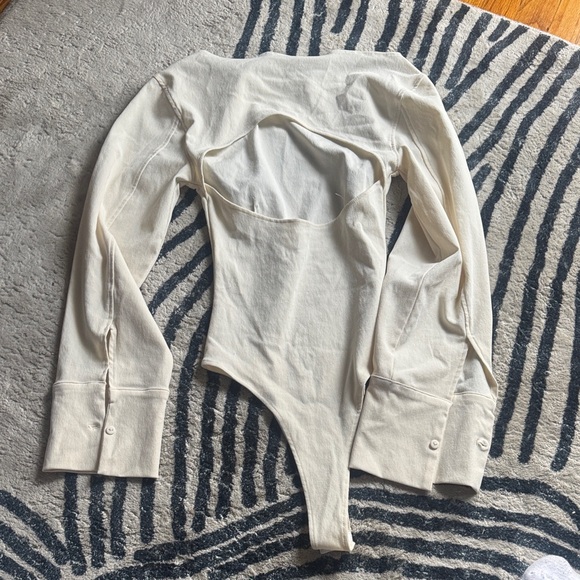 Zara Off-White Long Sleeve Bodysuit - Picture 5 of 5